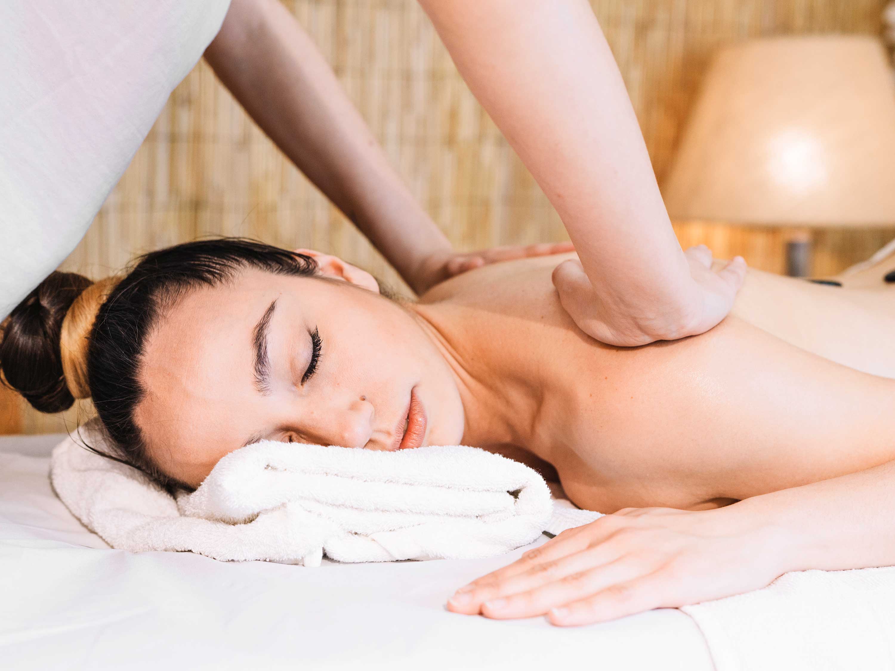 Best Massage Therapy in LAX